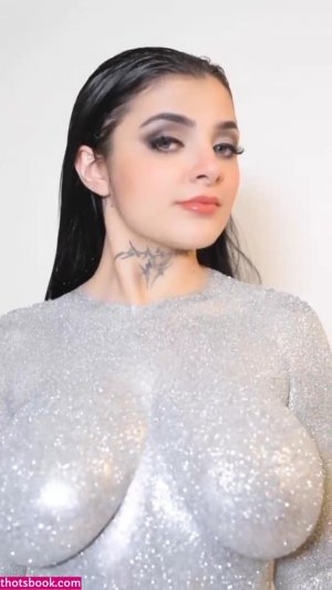 Karely Ruiz Video #201