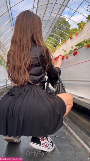 Gloria Sol Video #96