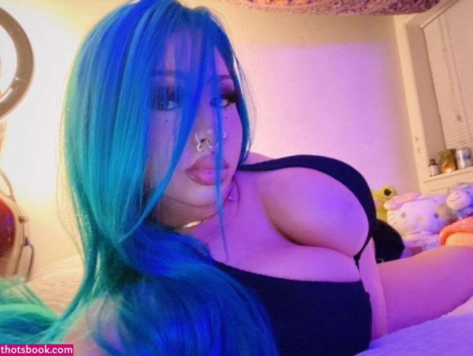 777launica Photo #5