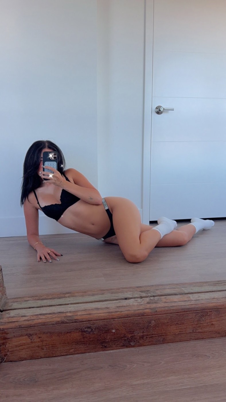 Gigi Papasavvas Photo #21