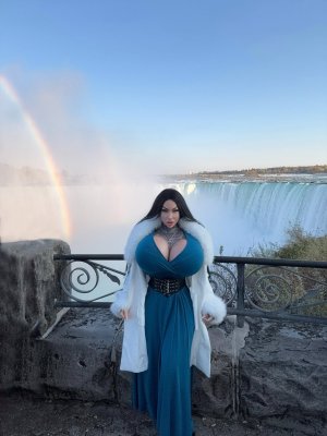 lurciferadollx Photo #182