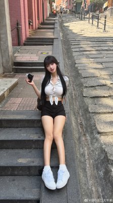 NinimlgbReal Photo #7