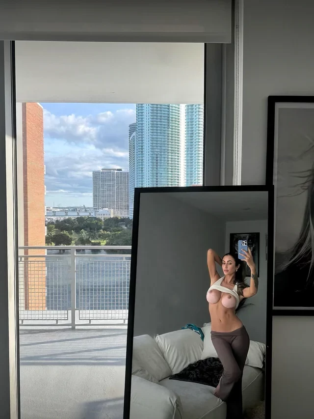 Jena Wolfy Photo #21