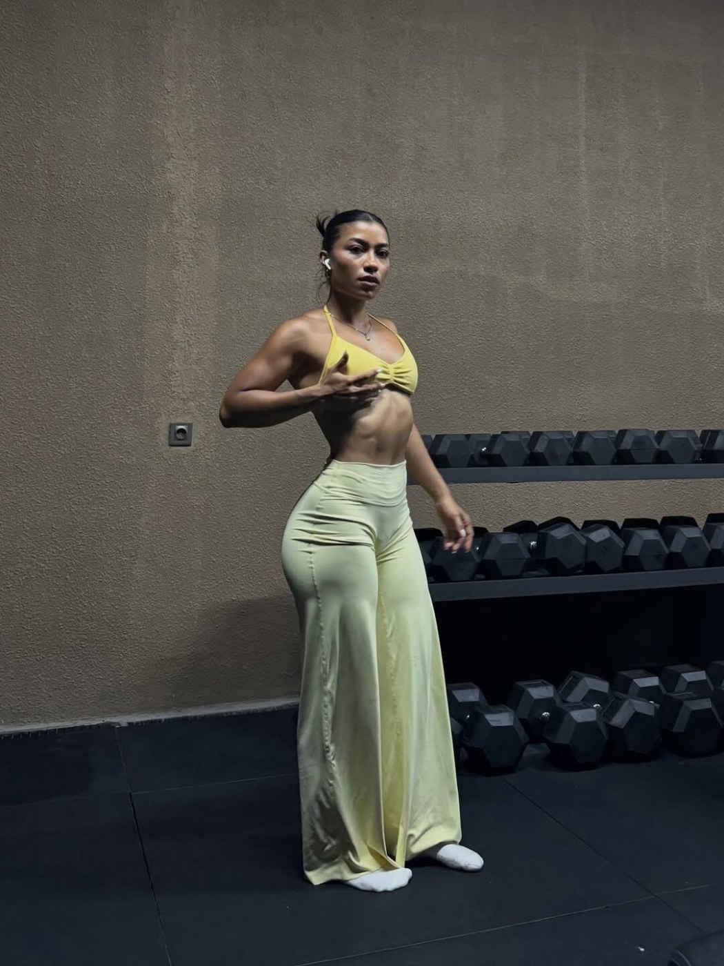 Okyyoliviaa Photo #15