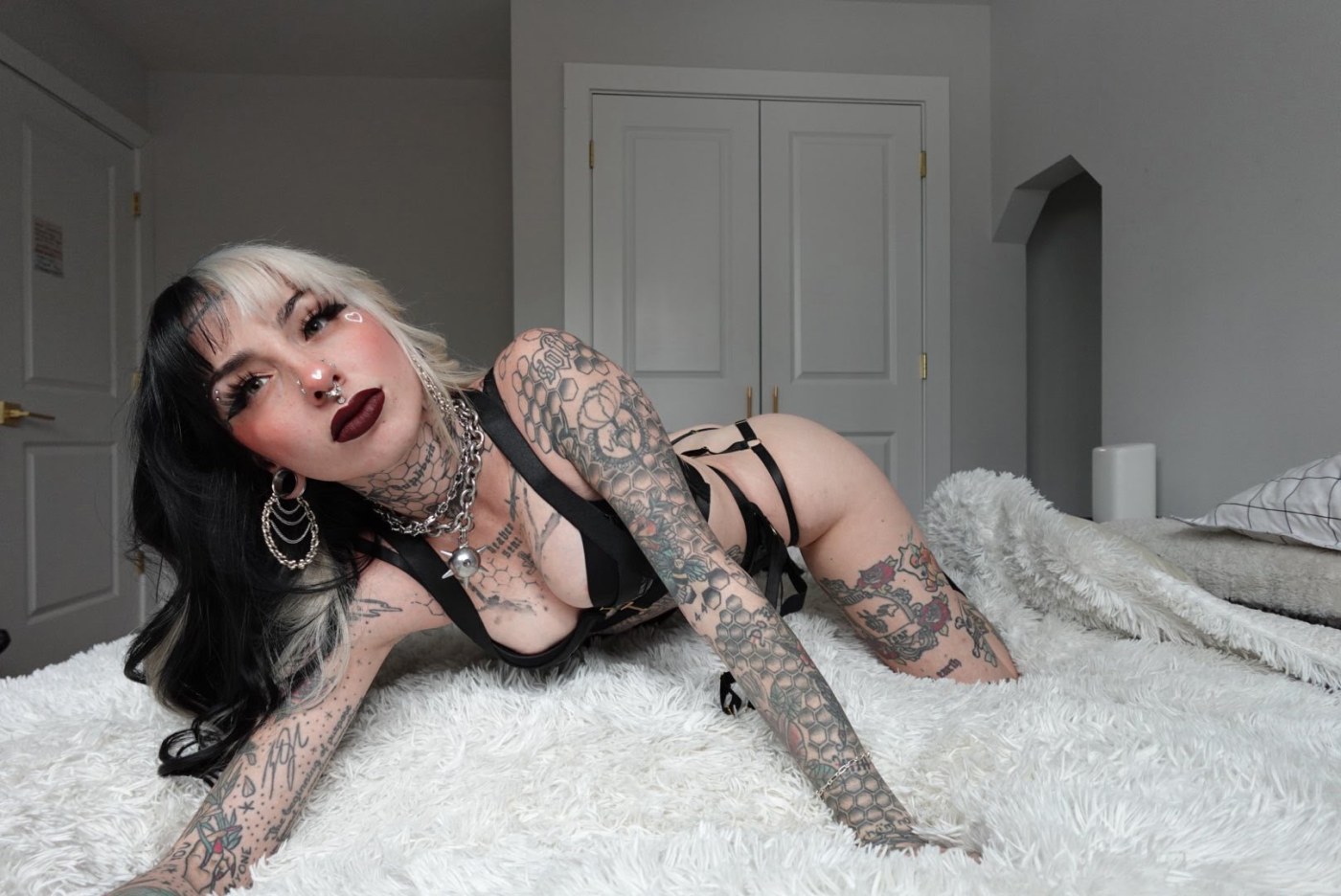 Cruellamorgan Photo #541