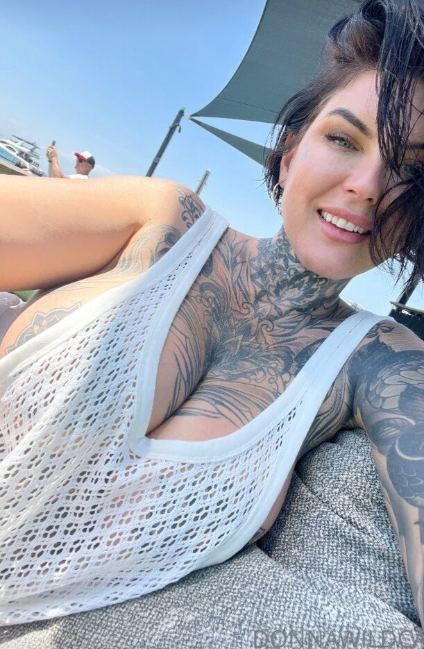 Donna Wildcard Photo #977