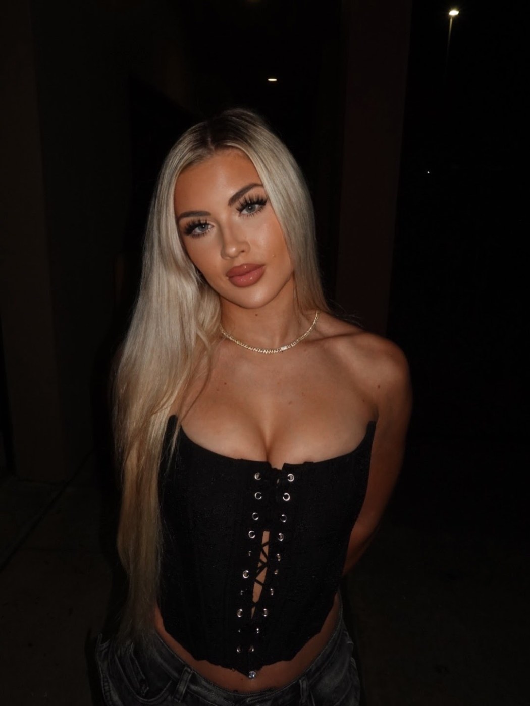 Meghan Walker Photo #40