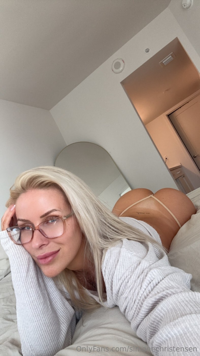 Simone Christensen Photo #236