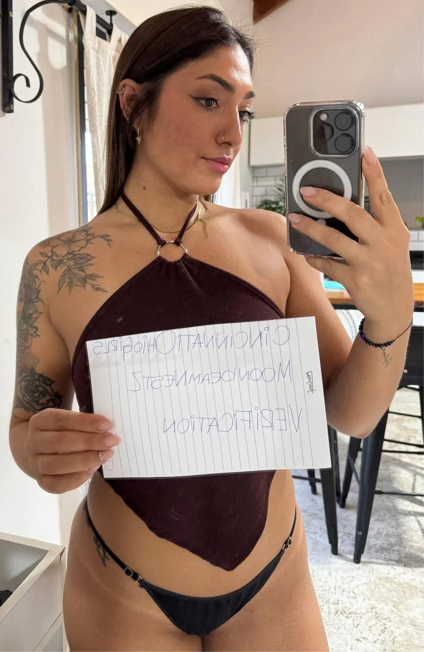 malymalllll Photo #11