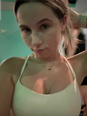 Vanessa Decesare Photo #64