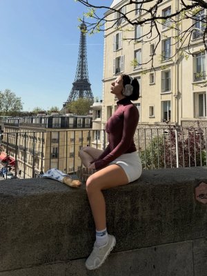 Leyla Afshonkar Photo #34