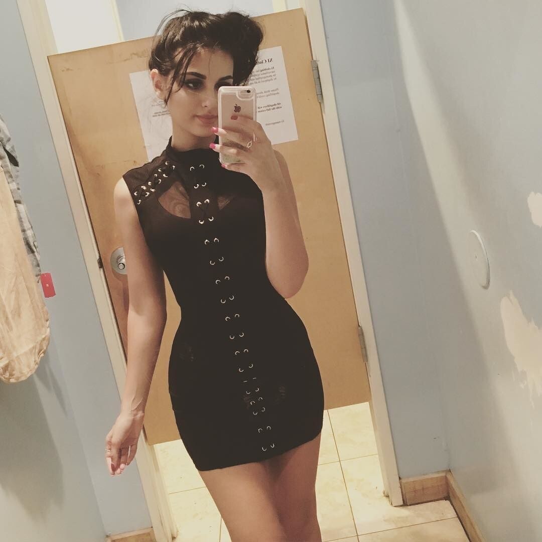 Sssniperwolf Photo #1