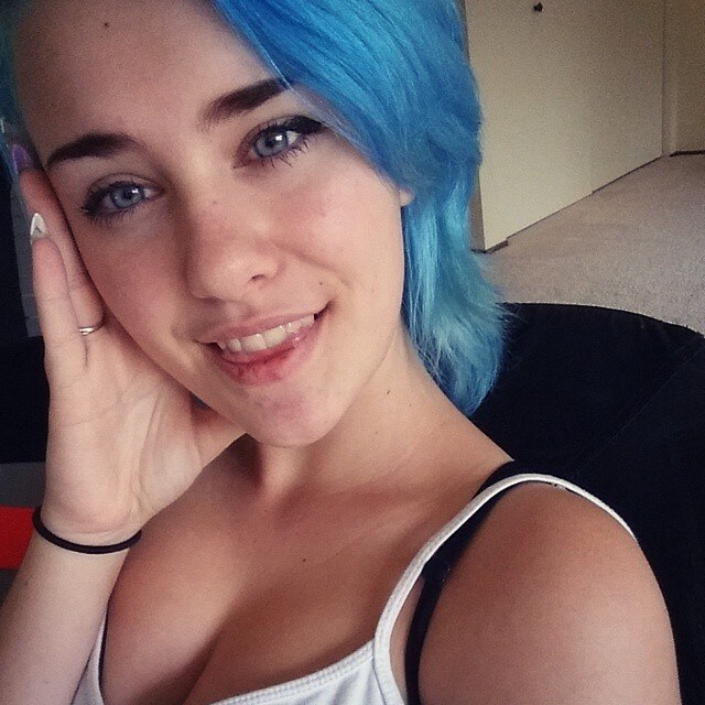 Clara Babylegs Photo #22