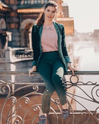 Amanda Cerny Post #1