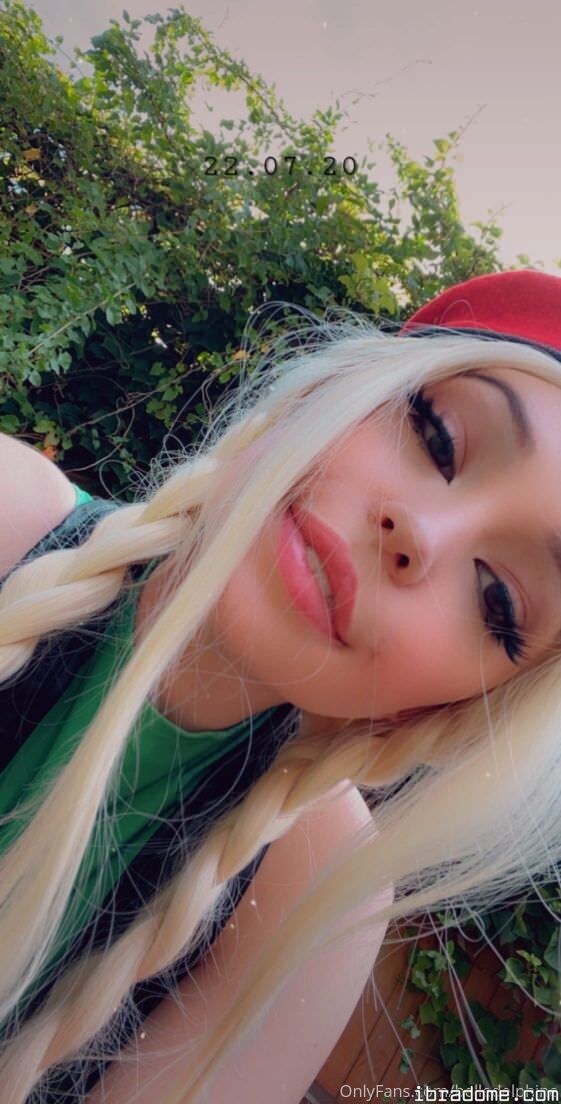 Belle Delphine Photo #1656
