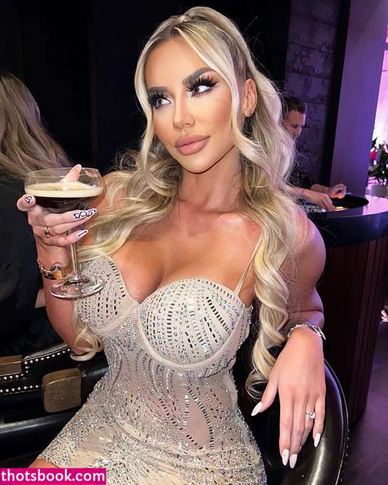 Claudia Fijal Photo #25