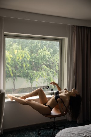 Eskyperryy Photo #45