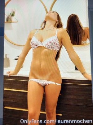 Lauren Mochen Photo #89