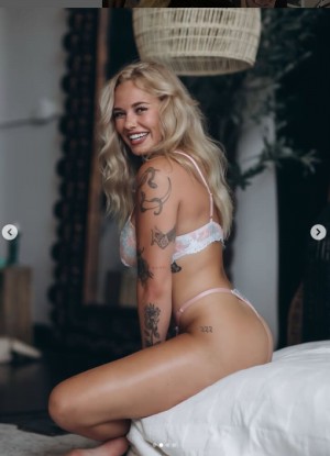 Sophie Riedemann Photo #113