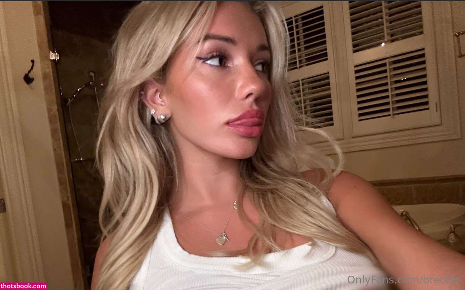 Breckie Hill Photo #686