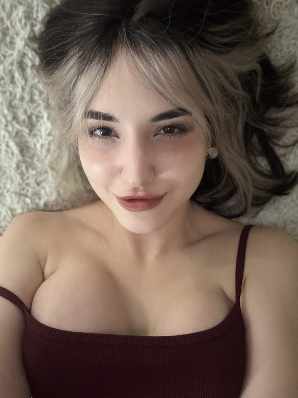 yololove Photo #21
