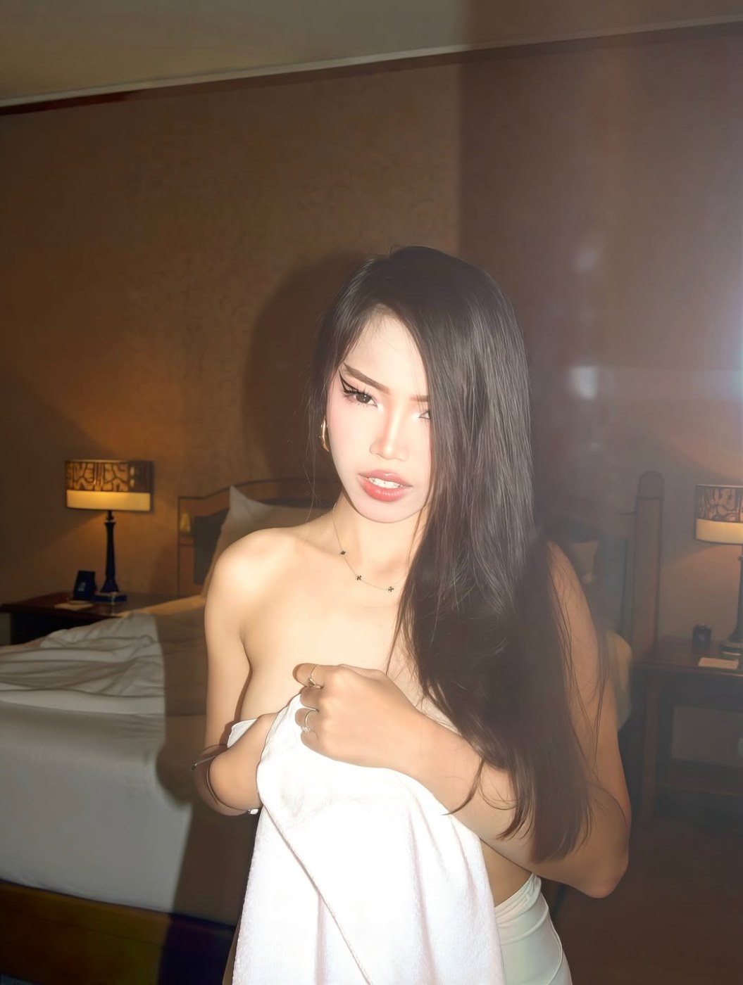 Eliza Junita Photo #53