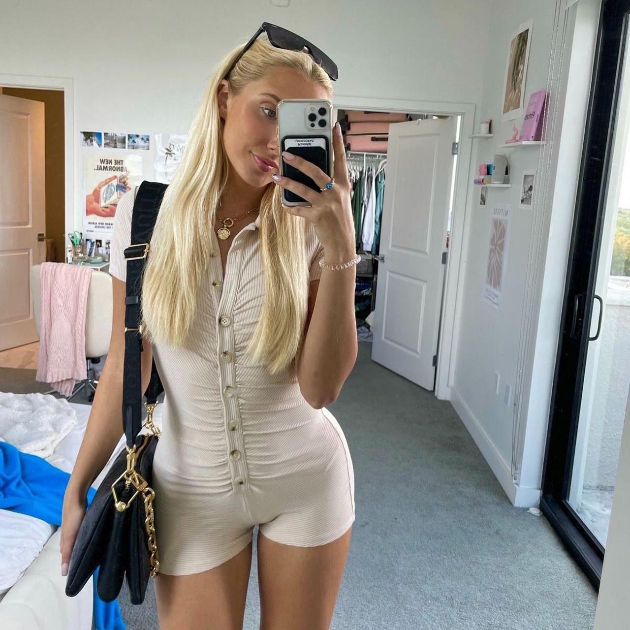 Kristinkonefal Photo #1