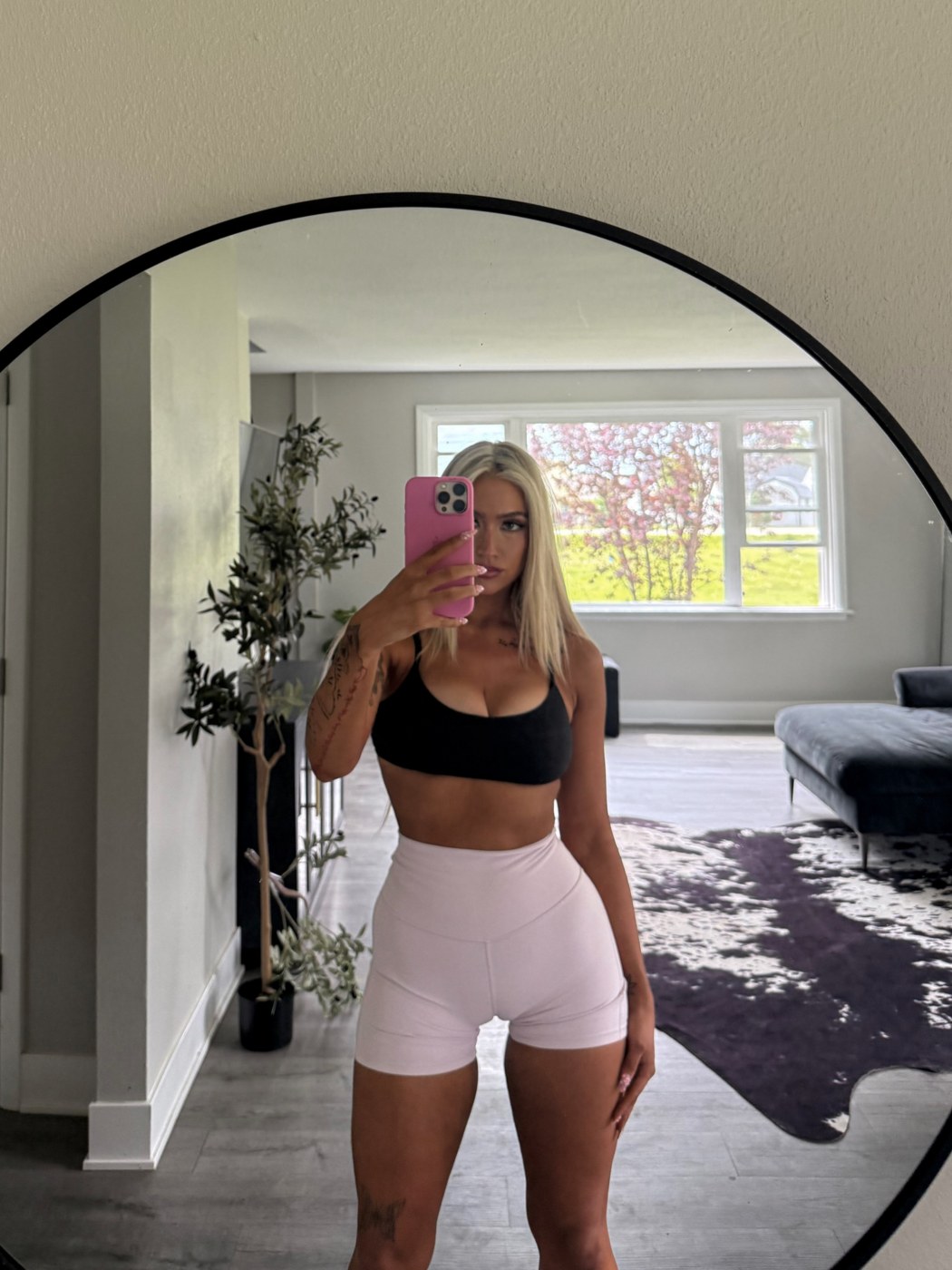 honeyrhiii Photo #7