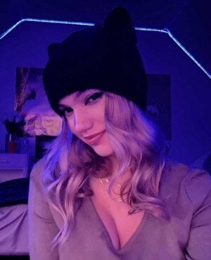 Mikahhlynn Photo #32