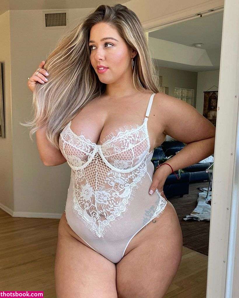 Ellana Bryan Photo #7