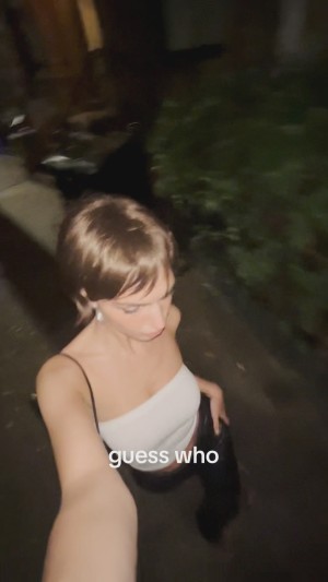 Emily Ratajkowski Photo #266