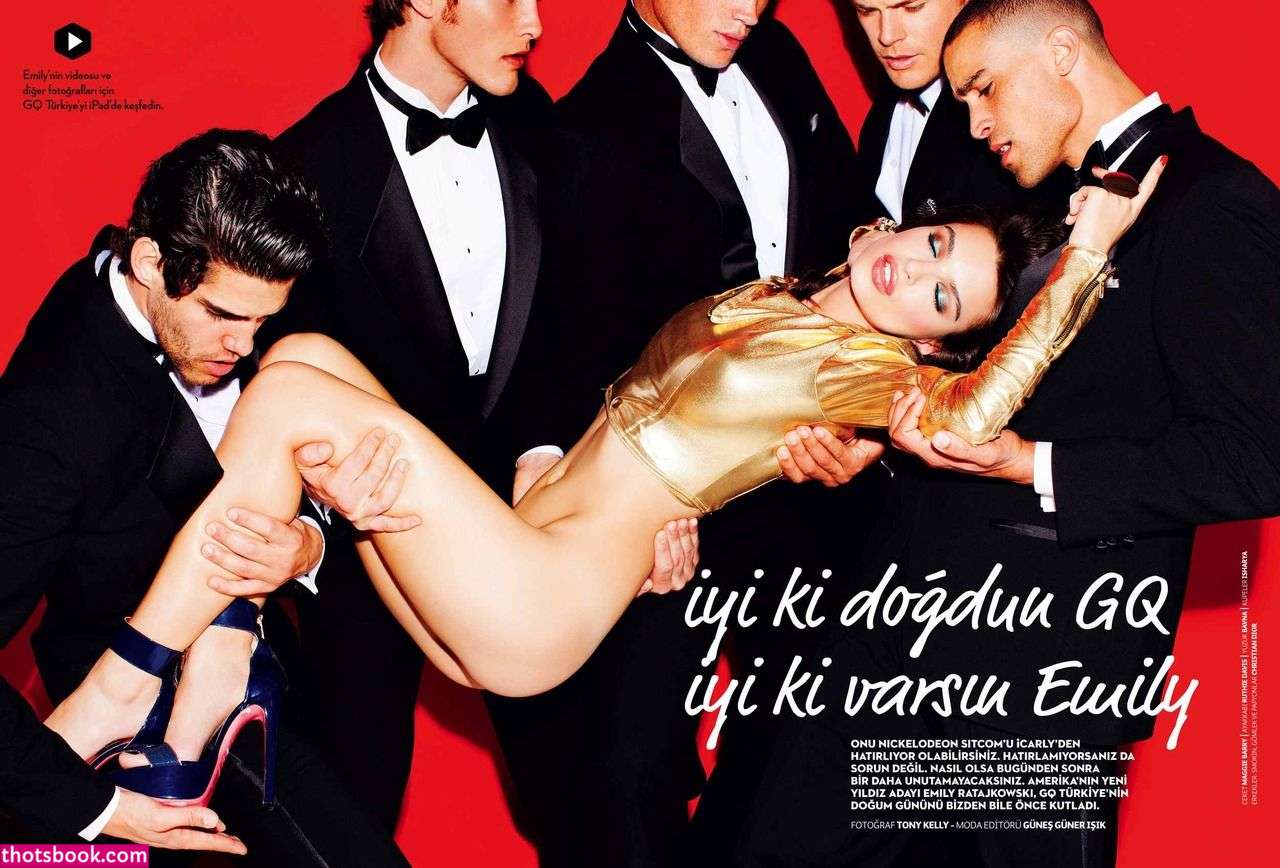 Emily Ratajkowski Photo #285