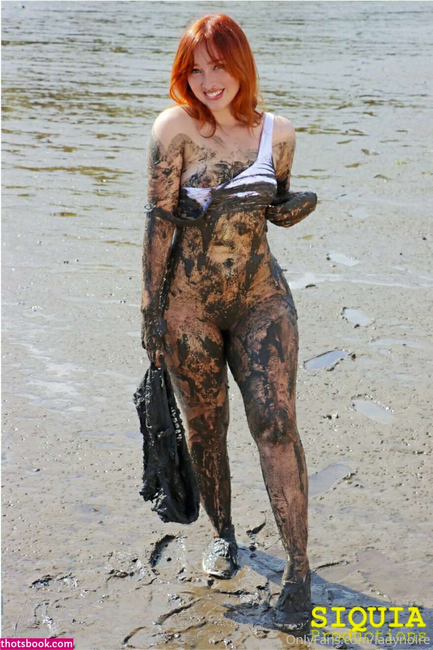 Mars Noire Photo #100