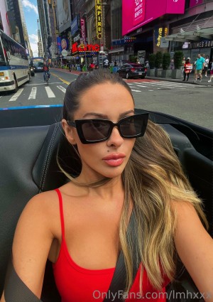 Lacey Montgomery Photo #57