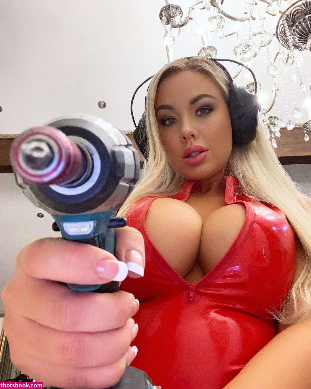 Amanda Breden Photo #5