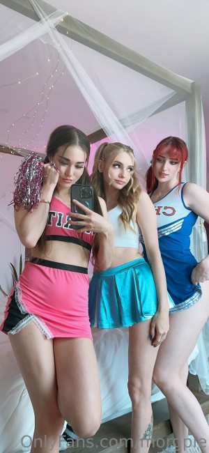 indiefoxx Photo #96
