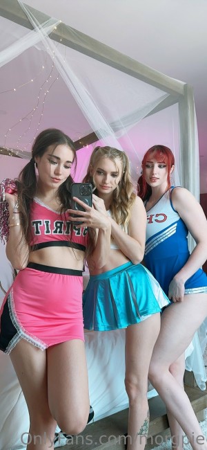 indiefoxx Photo #99