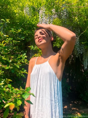 urlilgoddess Photo #28