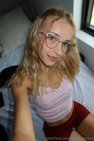 tinabellee Photo #26