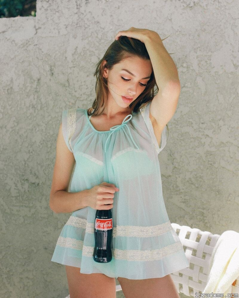 Celine Farach Photo #42