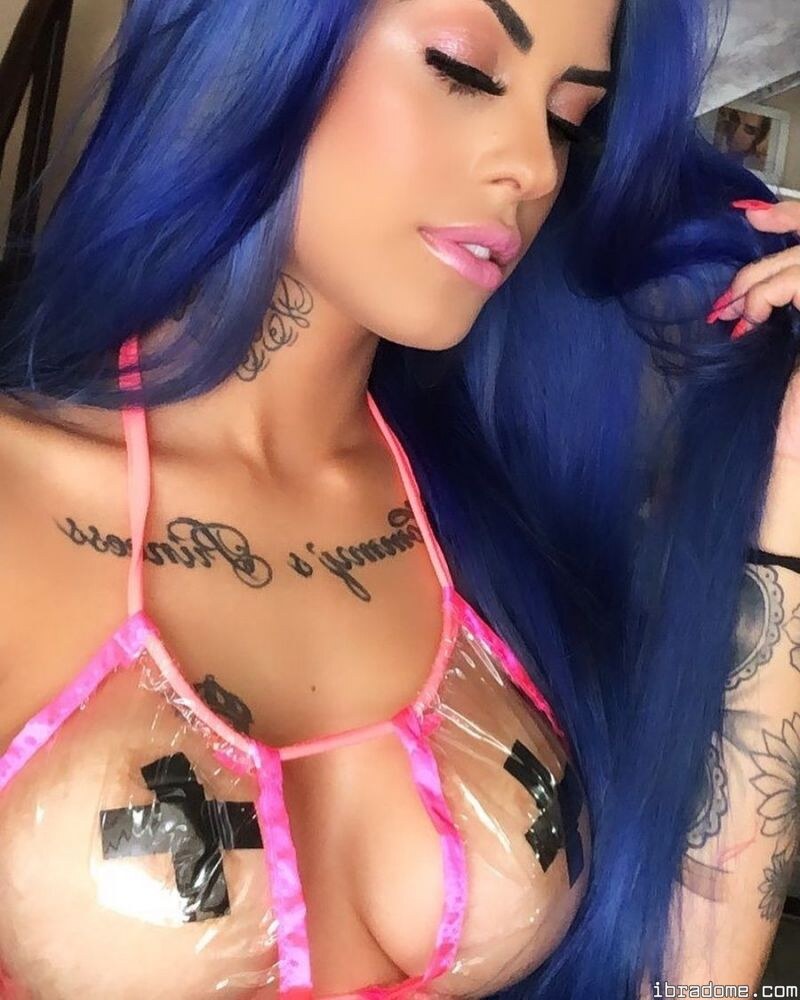 Tati Zaqui Photo #86