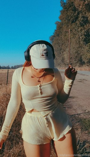 Mars Noire Photo #14