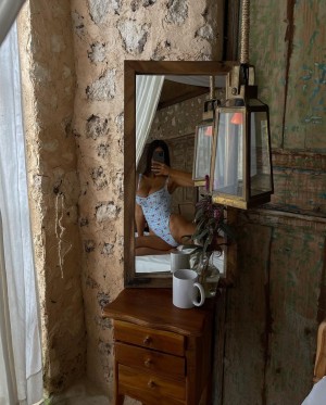 Ella Cervetto Photo #8