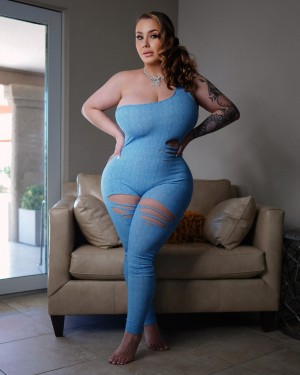 Romi Chase Photo #2
