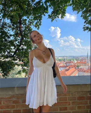 Rosalie Photo #5