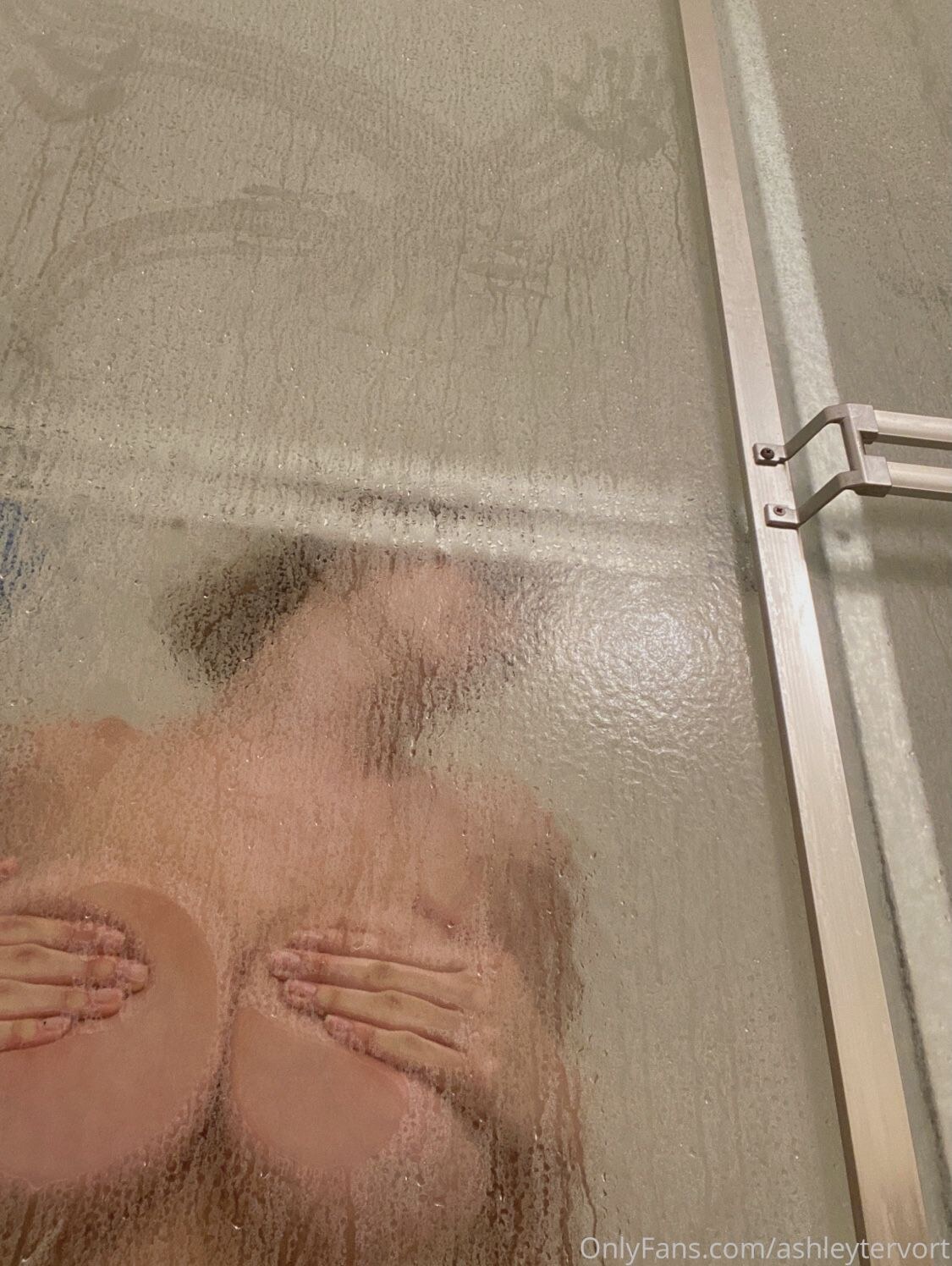 Ashley Tervort Photo #132