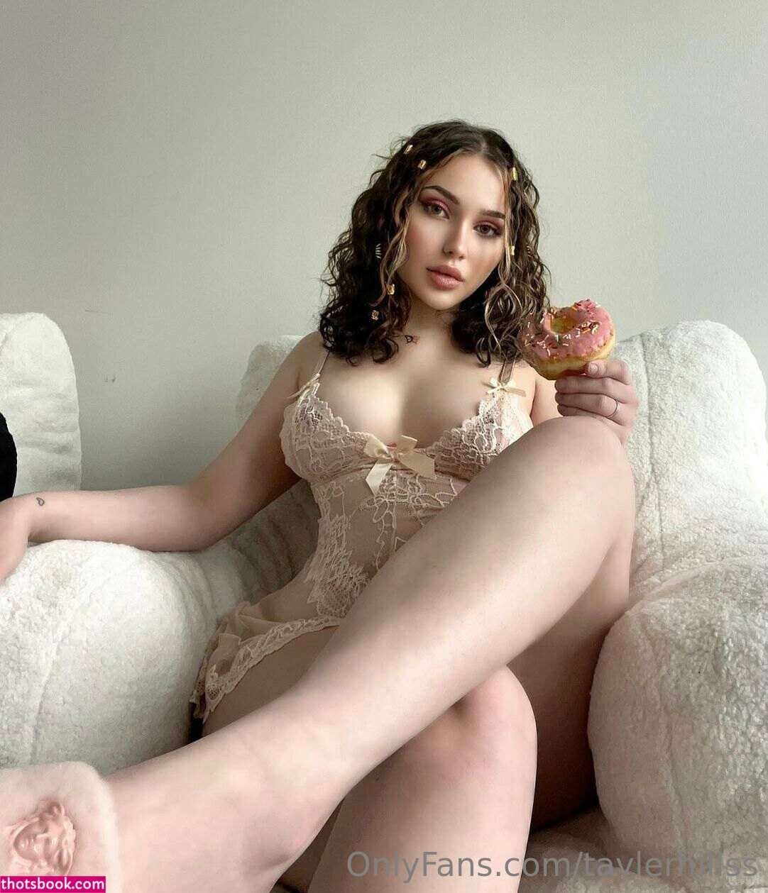 Tayler Hills Photo #6