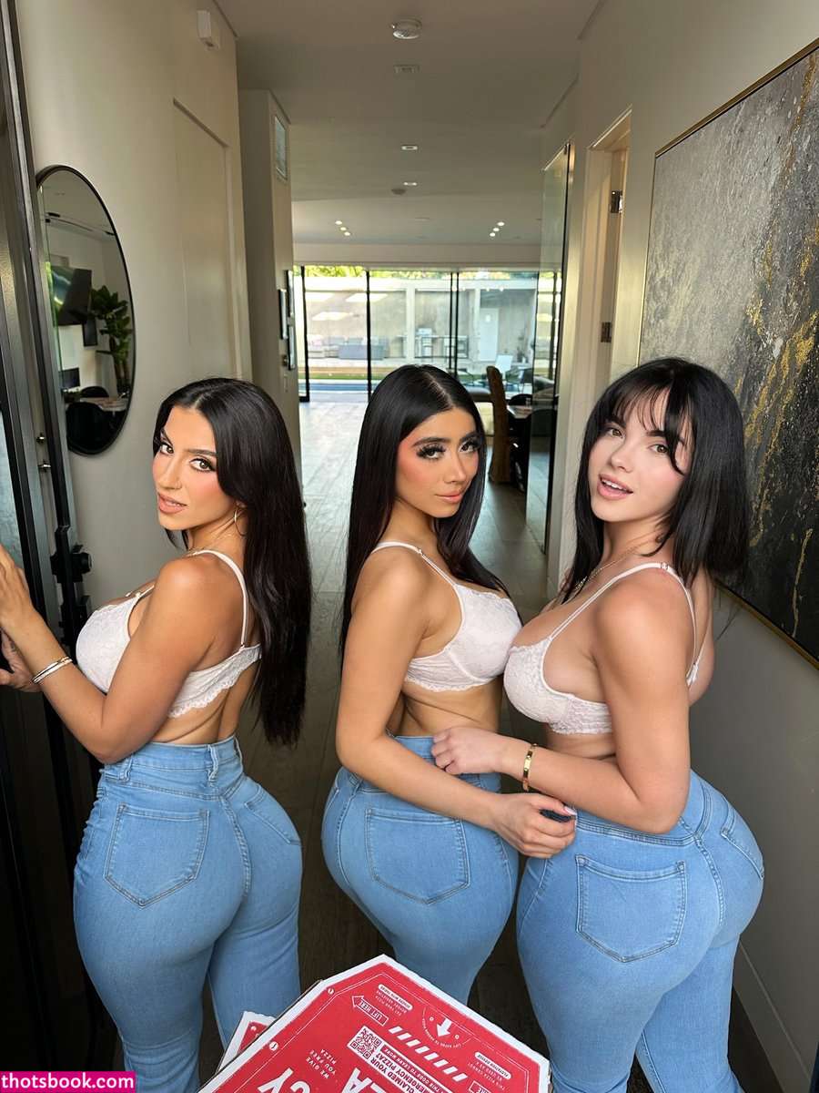 Violet Myers Photo #607