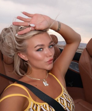 Katie Sigmond Photo #173