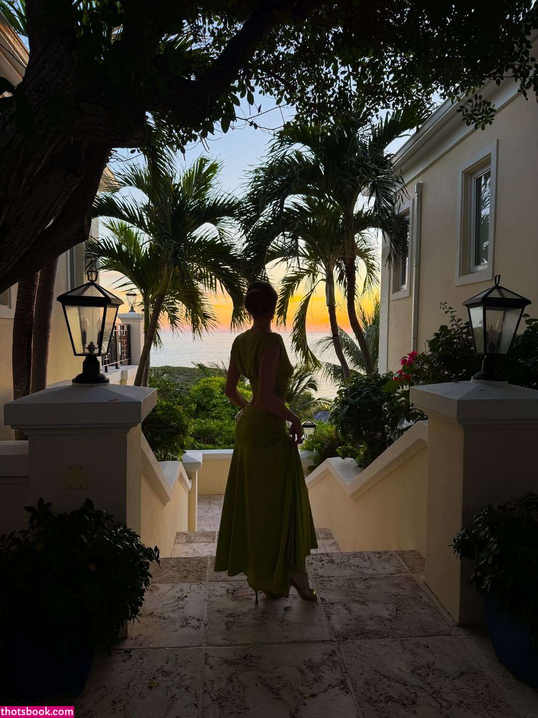 Lea Elui Photo #90